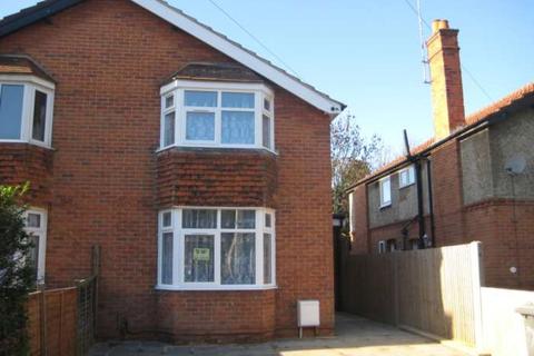 undefined, Eastern Avenue, Reading