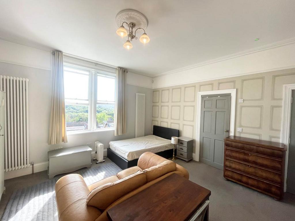 Flat 6 (2)