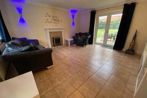 undefined, Kingswood Place, Corby NN18