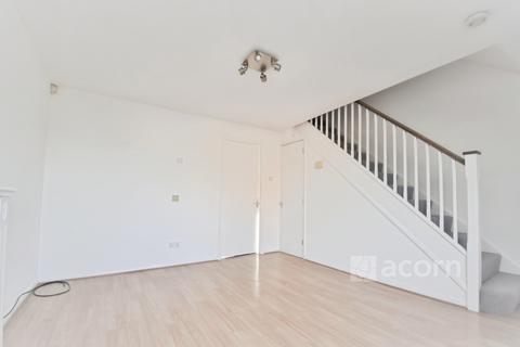 2 bedroom terraced house to rent, Sandpiper Drive Erith DA8