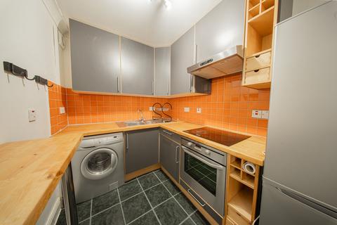 1 bedroom ground floor flat for sale, Great Heathmead, Laurel House Great Heathmead, RH16