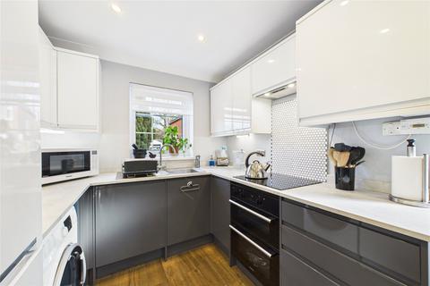 3 bedroom semi-detached house for sale, Salisbury Road, Reading, Berkshire, RG30