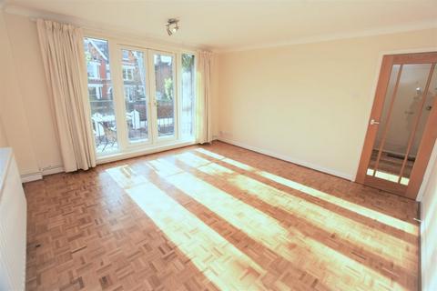 2 bedroom flat for sale, Quintock House, Kew