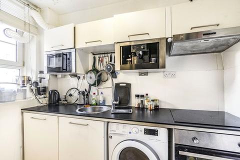 1 bedroom apartment for sale, County Street, London