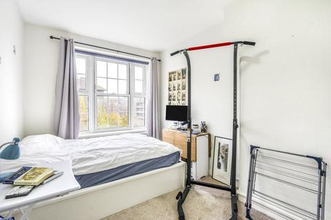 1 bedroom apartment for sale, County Street, London