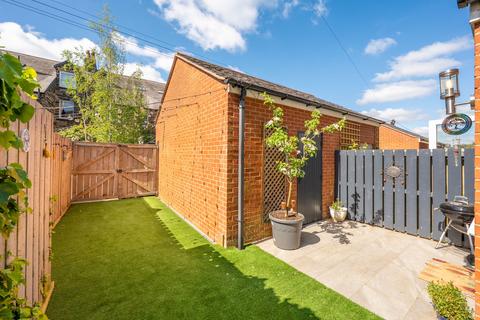 5 bedroom terraced house for sale, St. Marks Avenue, Harrogate, HG2
