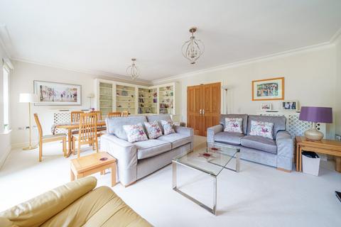 2 bedroom detached house for sale, Crompton Hall, South Park, Gerrards Cross, Buckinghamshire