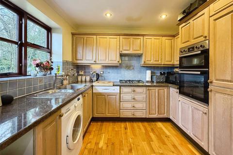 4 bedroom end of terrace house for sale, Heathlands Court, Berkshire RG40