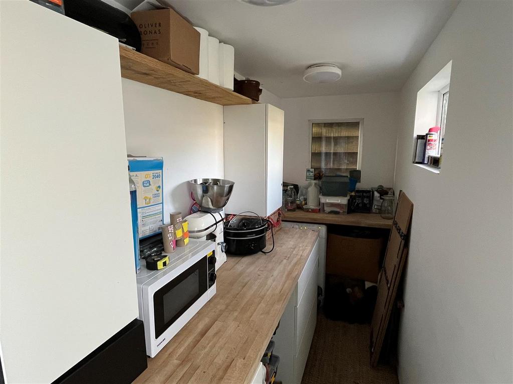 Utility Room.jpg