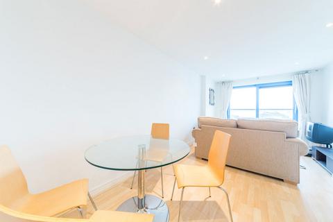 2 bedroom flat to rent, Westgate Apartments, Royal Victoria E16