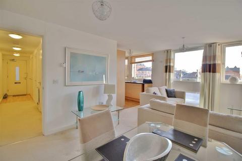 1 bedroom apartment to rent, Barge Arm East, The Docks, GL1