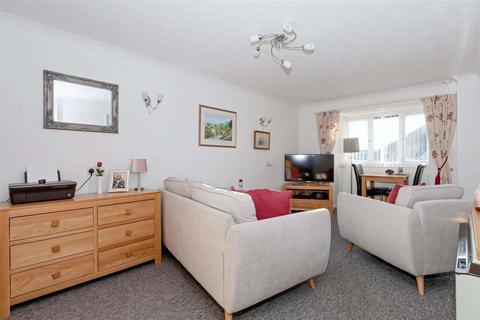 1 bedroom flat for sale, Salvington Road, Worthing