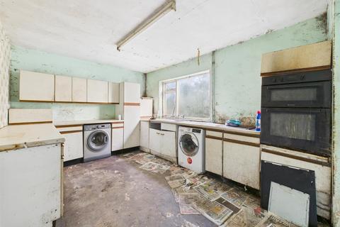 undefined, Kelk, Driffield