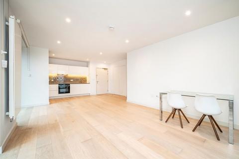 2 bedroom flat to rent, Royal Crest Avenue, London E16