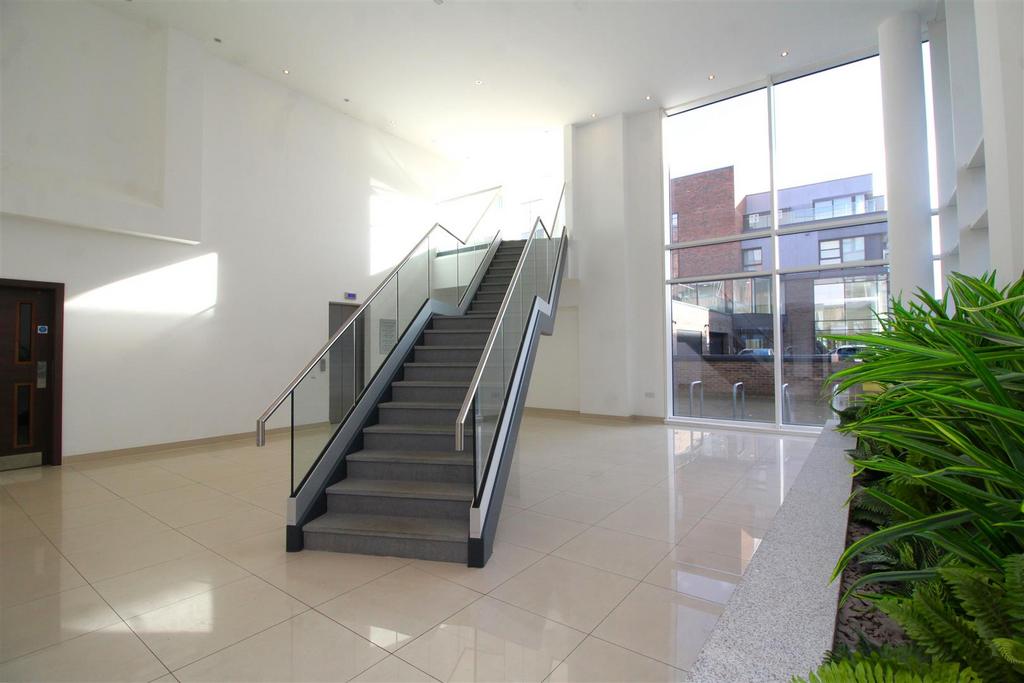 Communal area 2.JPG
