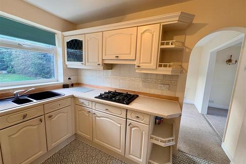 3 bedroom semi-detached house for sale, Oakfield Road, Bilbrook, Wolverhampton