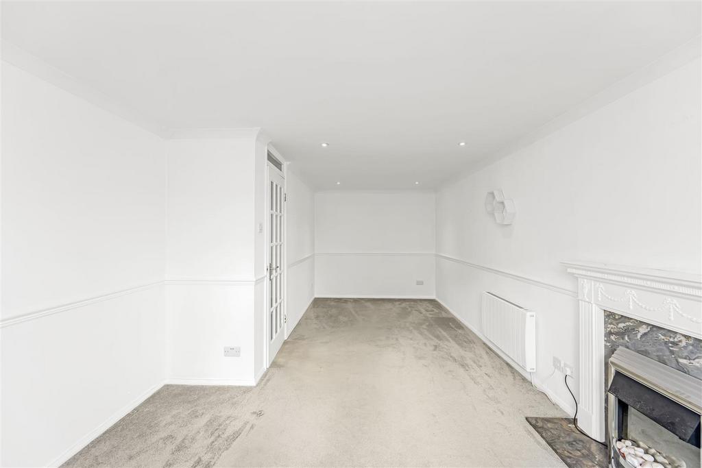 6 manderville court-13.jpg