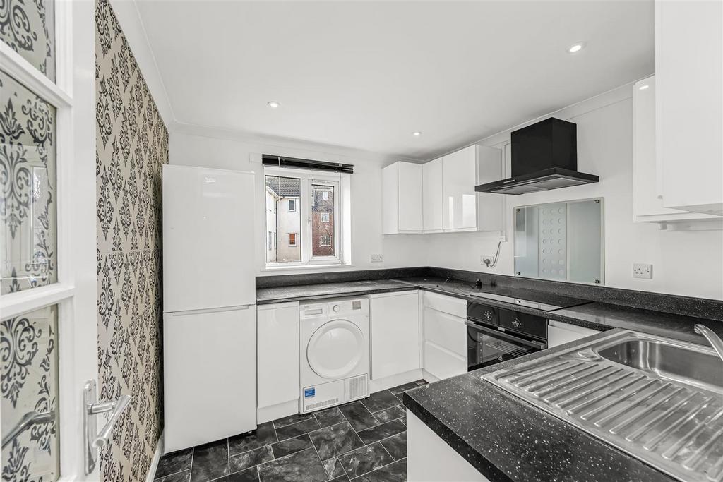 6 manderville court-7.jpg