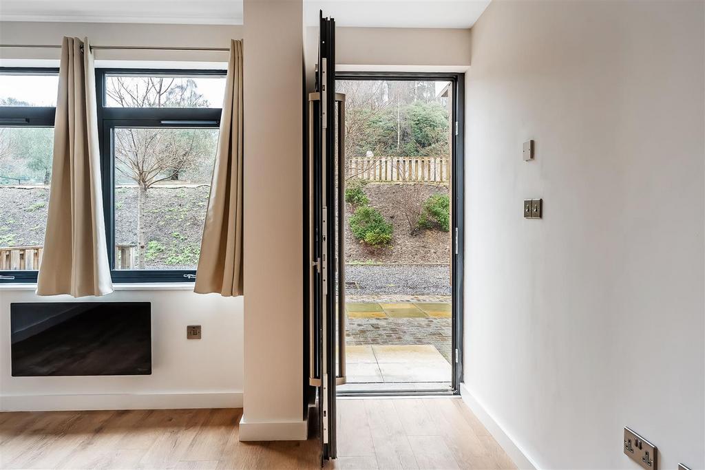 Flat-10-Deepdene-House-12.jpg