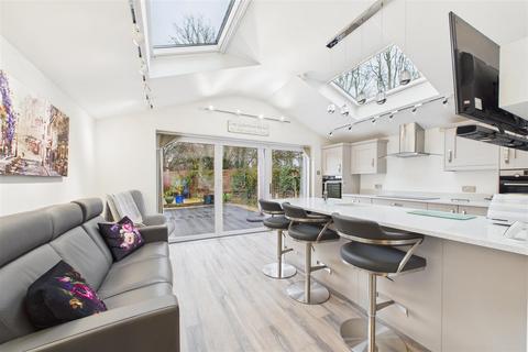 3 bedroom detached house for sale, Robert Dukeson Avenue, Newark