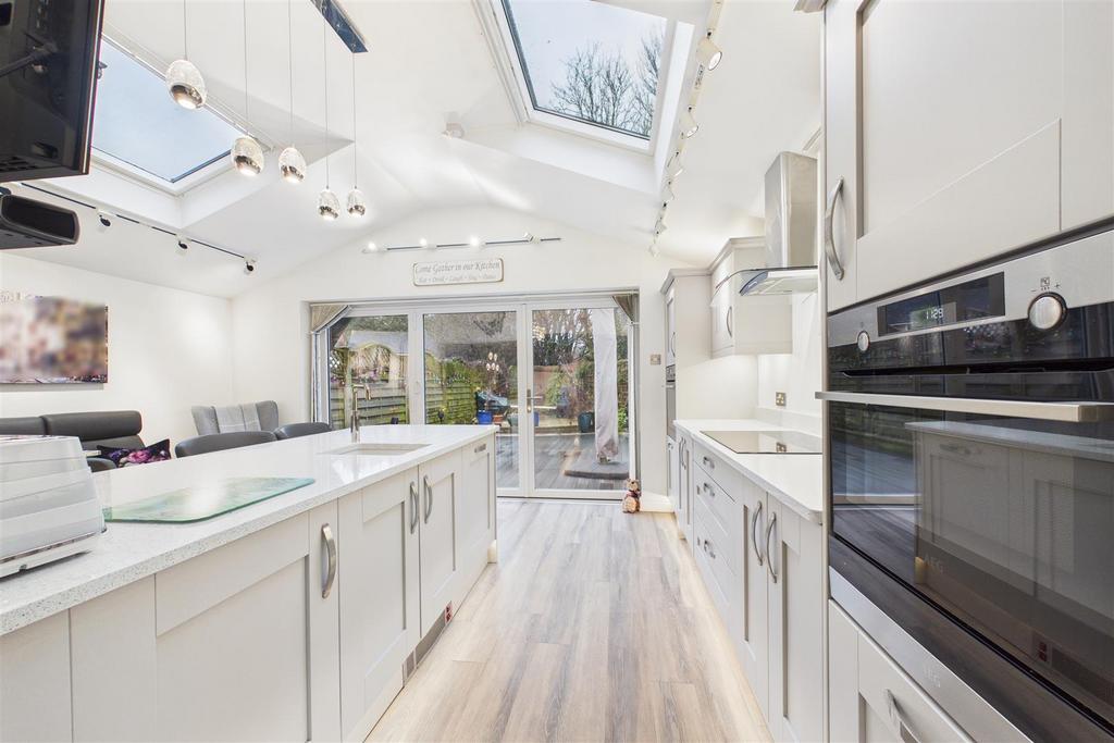 Living Kitchen Diner