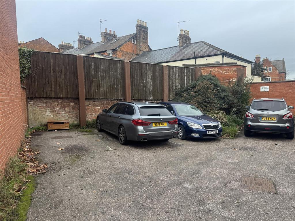 Parking (1).jpg