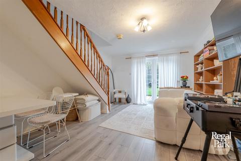 2 bedroom semi-detached house for sale, Lornas Field, Peterborough PE7