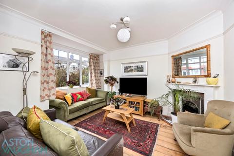 4 bedroom terraced house for sale, Leithcote Gardens, London SW16