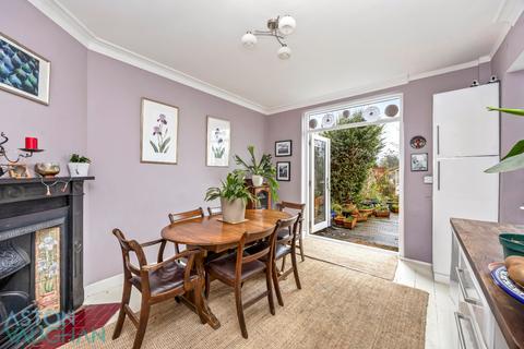 4 bedroom terraced house for sale, Leithcote Gardens, London SW16