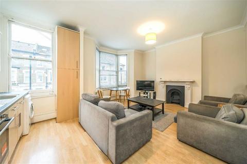 2 bedroom flat for sale, Saltoun Road, London SW2