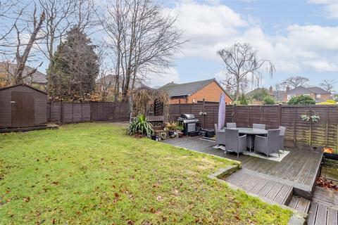 4 bedroom semi-detached house for sale, Moseley Wood Drive, Leeds
