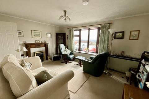 2 bedroom semi-detached house for sale, Parc Brynmawr, Furnace, Llanelli