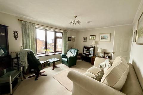 2 bedroom semi-detached house for sale, Parc Brynmawr, Furnace, Llanelli