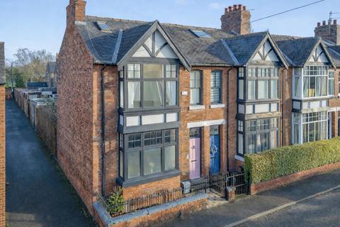 undefined, Harcourt Street, York