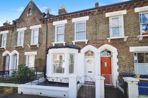 3 bedroom terraced house for sale, Eversleigh Road, London SW11