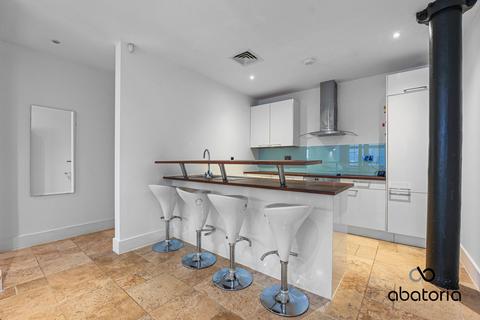 undefined, Wapping High Street, London, E1W