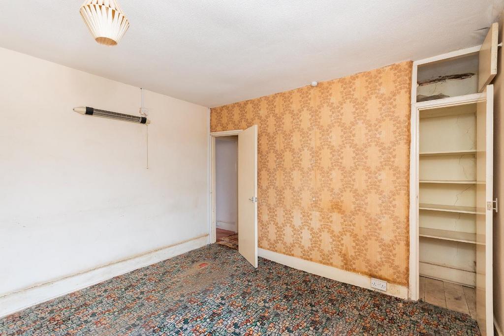 9 F3 RSG - Bedroom A.jpg