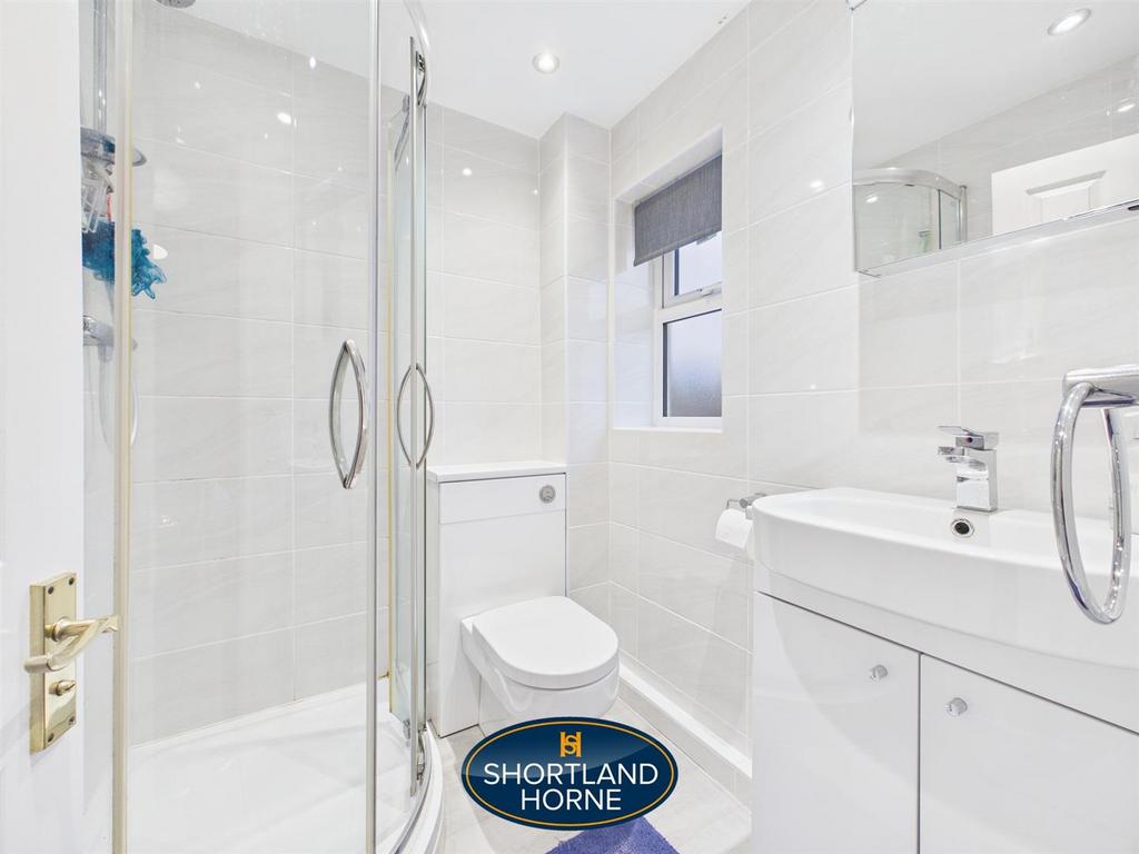 CAM04377 G0-PR0105-STILL019.jpg