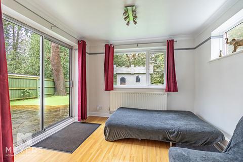 5 bedroom detached house for sale, Poole BH17