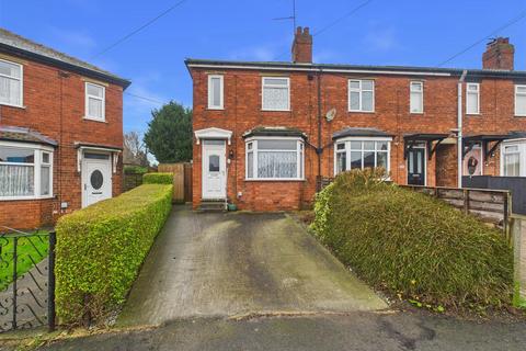 3 bedroom terraced house for sale, The Circle, Hessle