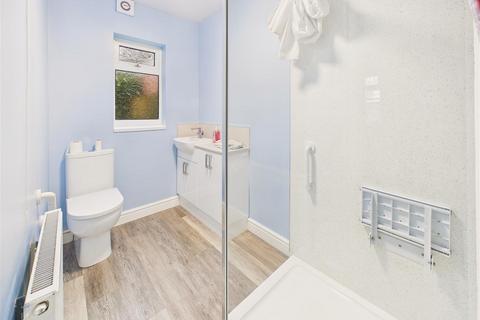 3 bedroom terraced house for sale, The Circle, Hessle