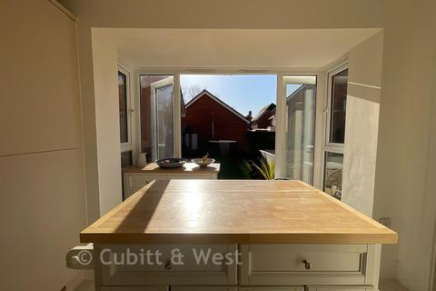 5 bedroom detached house for sale, Sanditon Way, Offington, Worthing, West Sussex