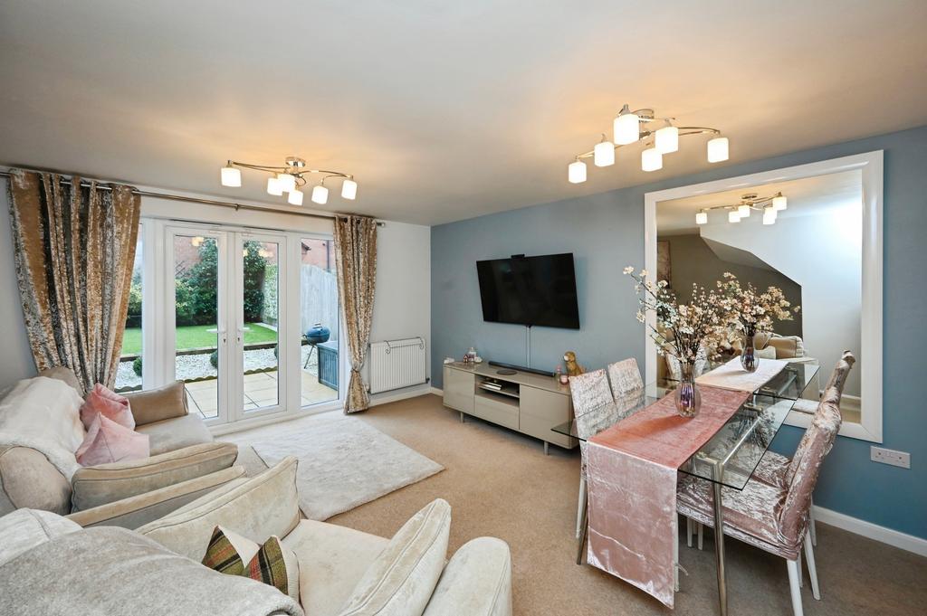 Living / Dining Room