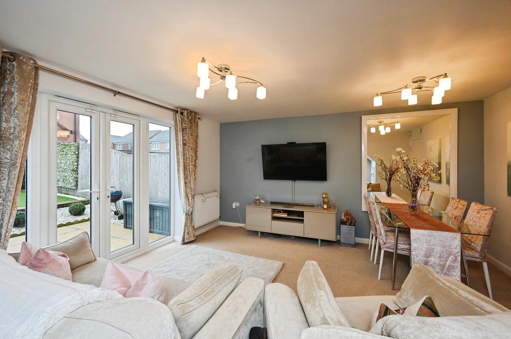 Living / Dining Room
