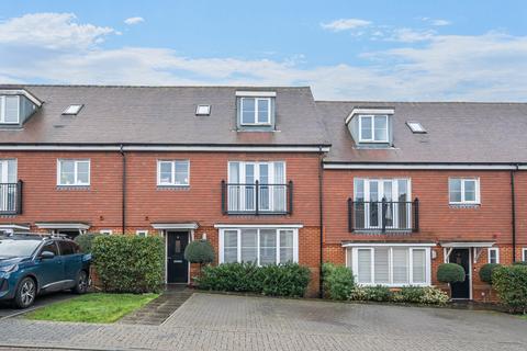 4 bedroom terraced house for sale, Swallowtail Grove, Frimley, Camberley, Surrey, GU16