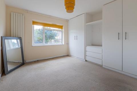 undefined, Cedar Way, Penarth CF64