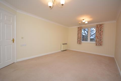 2 bedroom apartment to rent, Broomfield Road, CM1