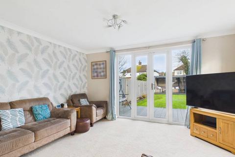 undefined, Lansdowne Road, Staines-upon-Thames, Surrey, TW18