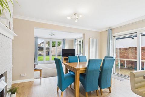 4 bedroom semi-detached house for sale, Lansdowne Road, Staines-upon-Thames, Surrey, TW18
