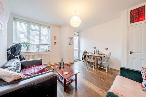 3 bedroom flat for sale, Vauxhall Street, London SE11